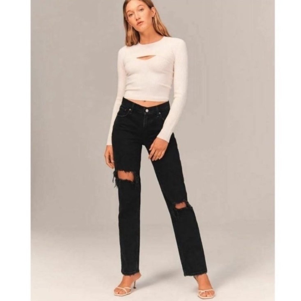 Abercrombie & Fitch The 90s Low Rise Straight Jean in Washed Black Size 27